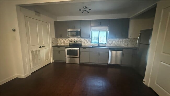 Photo - 2300 Stanford St Unit D