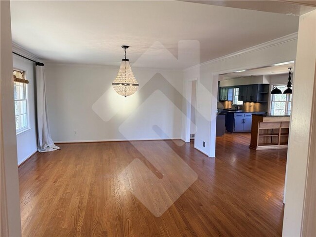 Photo - 140 Spring Dr