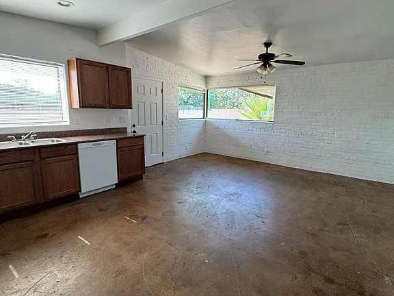 Photo - 118 N Campbell Ave