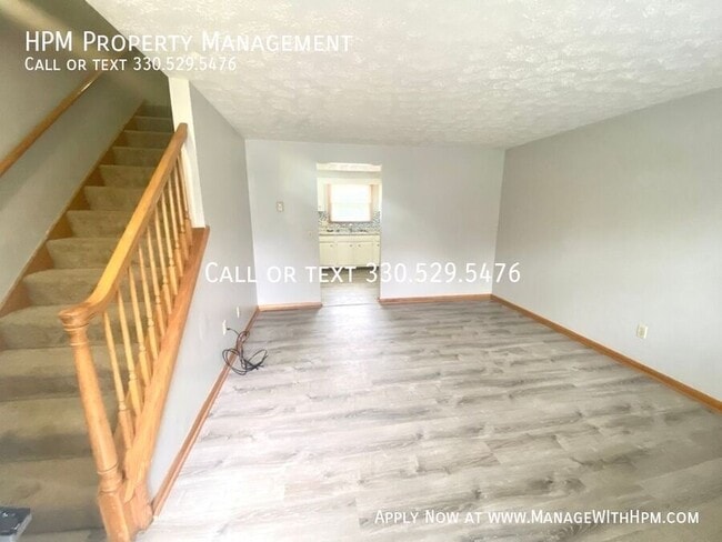 Photo - 5780 Portage St NW