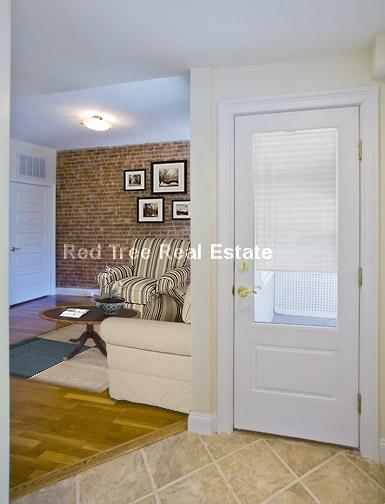 Photo - 55 Ashford St Unit 6