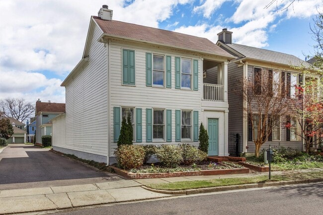 Photo - 948 River Breeze Dr