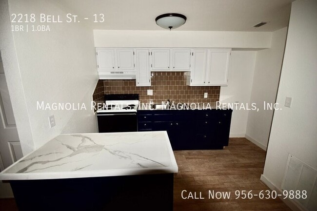2218 Bell St Unit 13