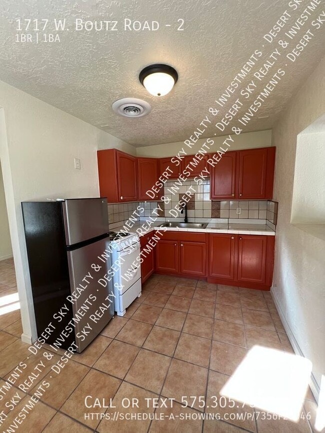 Photo - 1717 W Boutz Rd Unit 2