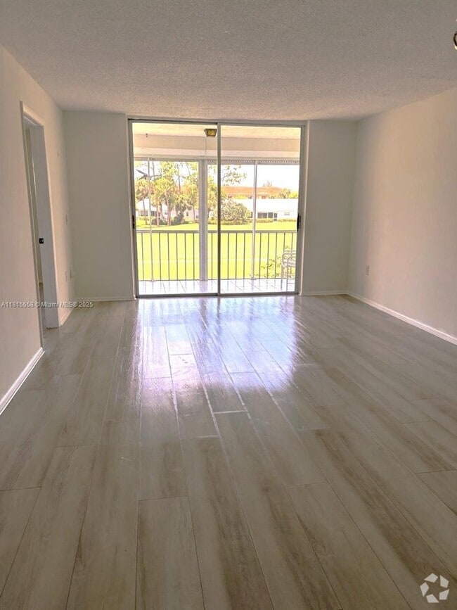 Building Photo - 160 Turtle Lake Ct Unit 209 Rental