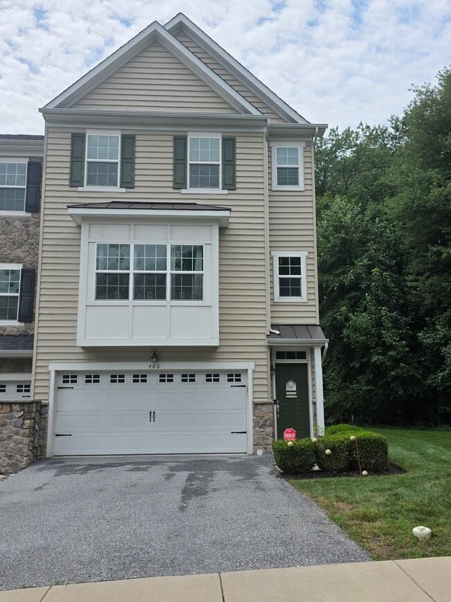 Building Photo - 486 Jacobsen Drive