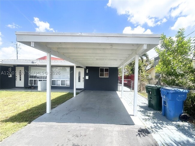 Building Photo - 131 NW 57th St Unit 131