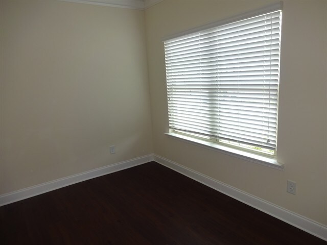 Photo - 2049 Greenfern Ct
