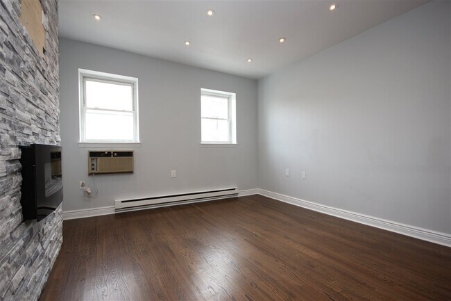 Photo - 1016 Willow Ave Unit 406