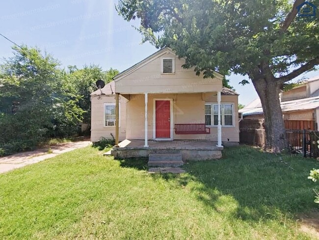 Building Photo - 1309 SW 9th St Rental