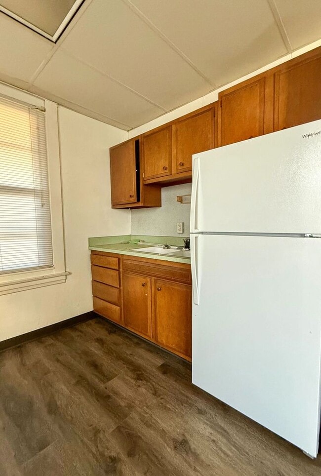 Photo - Darin Johnson Triplex Unit 1-Front