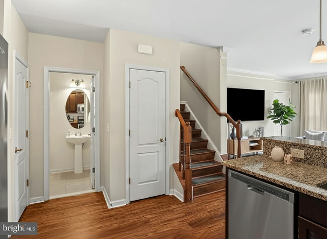 Photo - 15240 Torbay Way