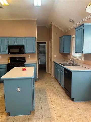 Photo - 8801 Creekside Dr