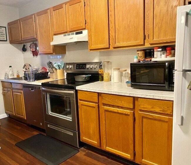 Photo - 120 Massachusetts Ave Townhome
