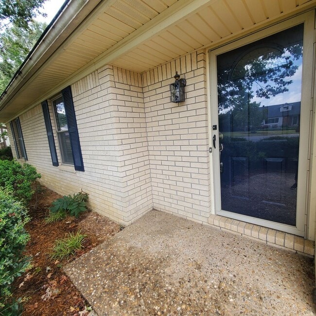 Photo - Call Jeff and Tonia Rollins at (501)626-9917