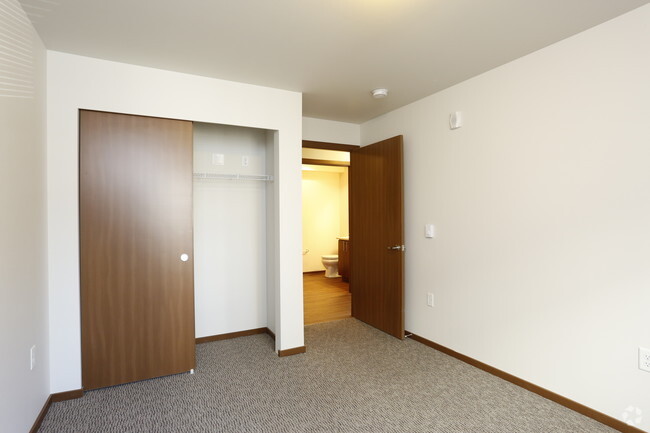 Shaughnessy (2bdrm)