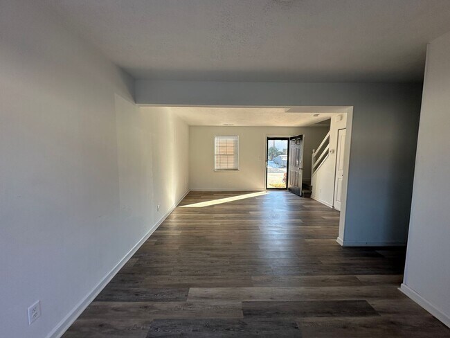 Photo - Country Place Townhomes - Off Lakeside Drive