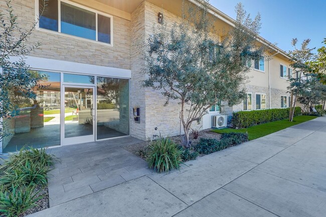 3636 W Imperial Hwy