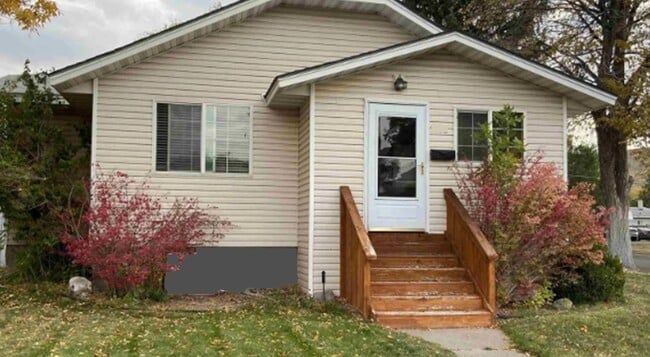 Building Photo - 1452 S 3rd Ave Rental