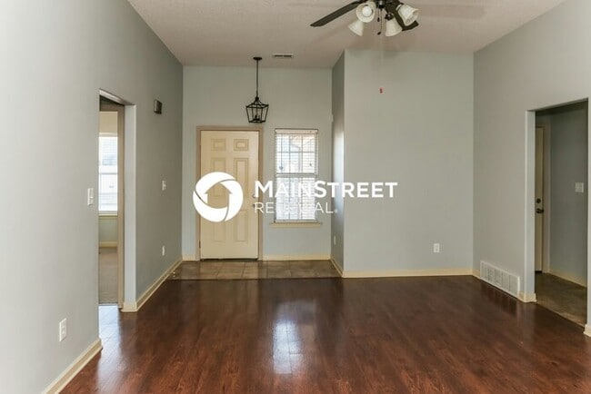3 Bedroom Pet-Friendly Home in CORDOVA, TN with Main Street Renewal
