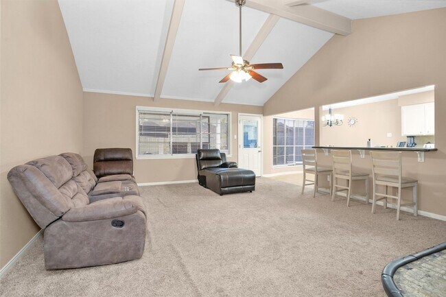 Photo - 16327 Green Shade Dr