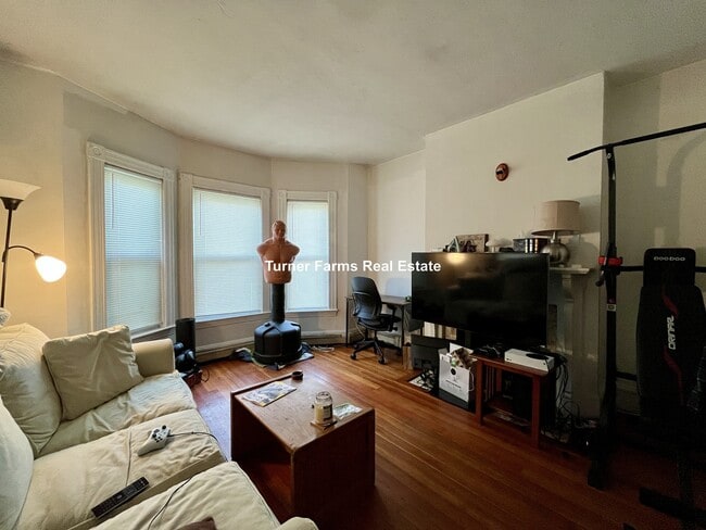 Photo - 66 Murdock St Unit 1