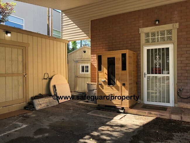 Photo - Charming Fully Furnished Bungalow in Millcreek