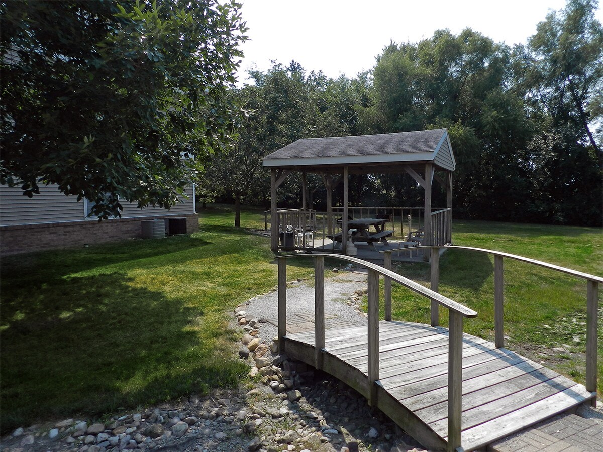 Photo - Woodridge Apartments