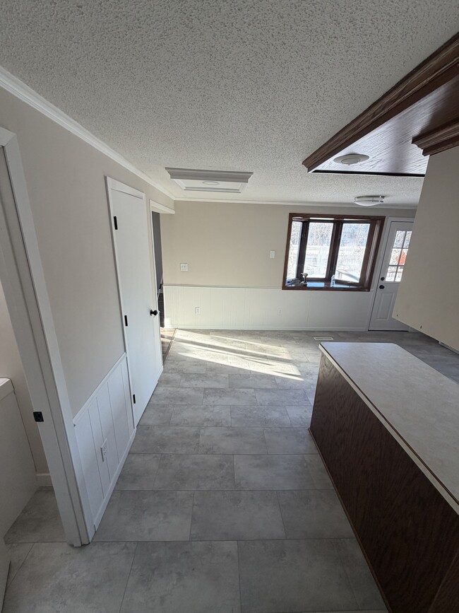 Photo - 7431 Lake Dr