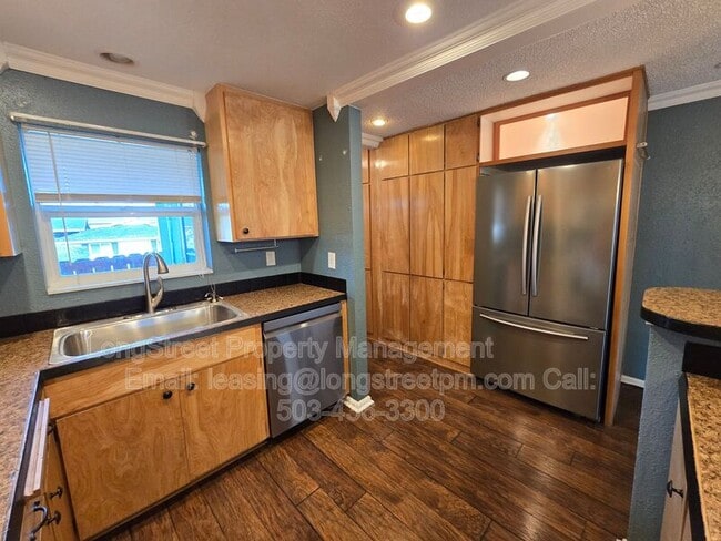 Photo - 1740 SW 12th Ave