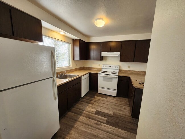2001 NE Neil Way Unit 2001