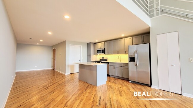 Photo - 2320 N Damen Ave Unit 1