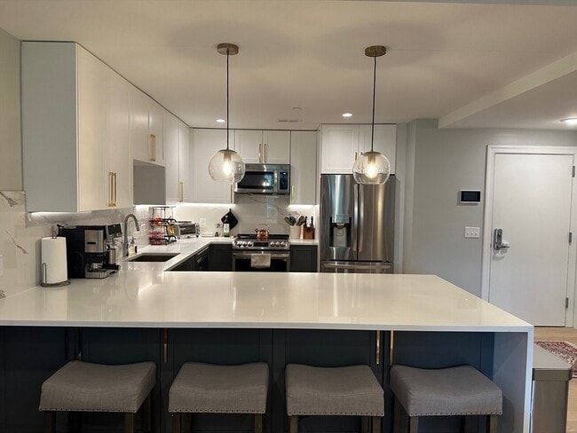 Building Photo - 56 Winship St Unit 102R