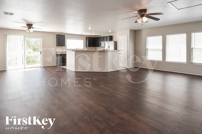 Photo - 613 Belsay Castle Ct