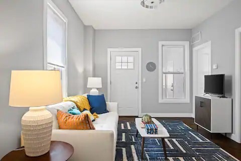 Photo - 1807 W North Ave Unidad 2R