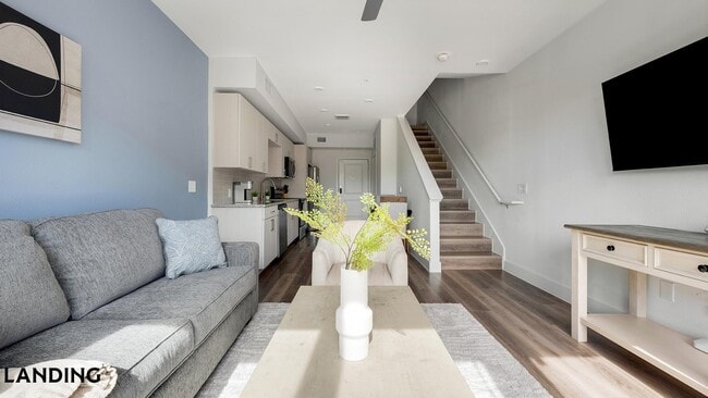 Photo - 6525 Ed Bluestein Blvd Unidad 2210