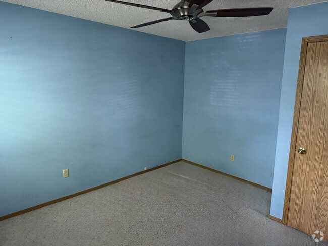 Building Photo - 1100 Milo Cir Rental