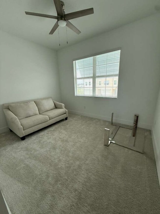 Photo - Luxury Living in Seminole – Home Available for Rent | 3bed|3bath