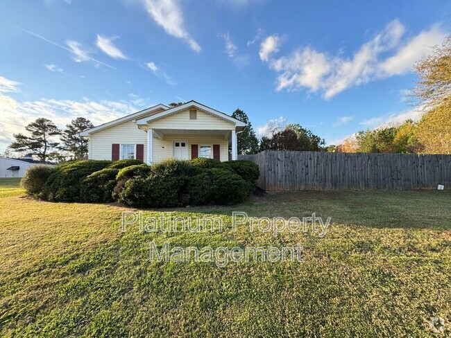 Building Photo - 2862 Brookwood Rd Rental