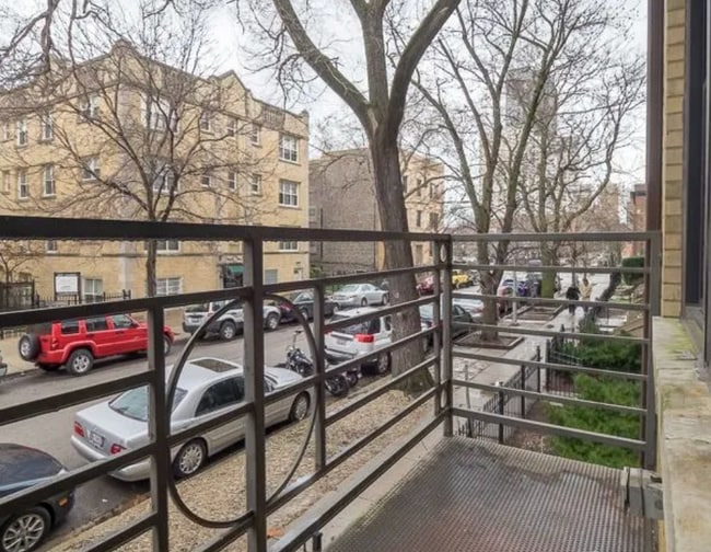 Photo - 917 W Dakin St