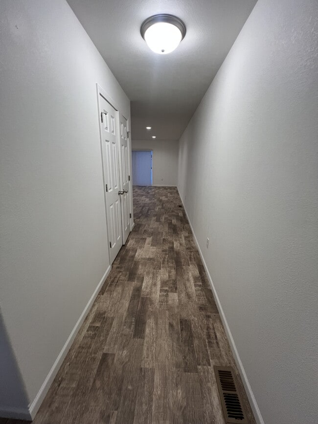 Photo - 5878 36th St S