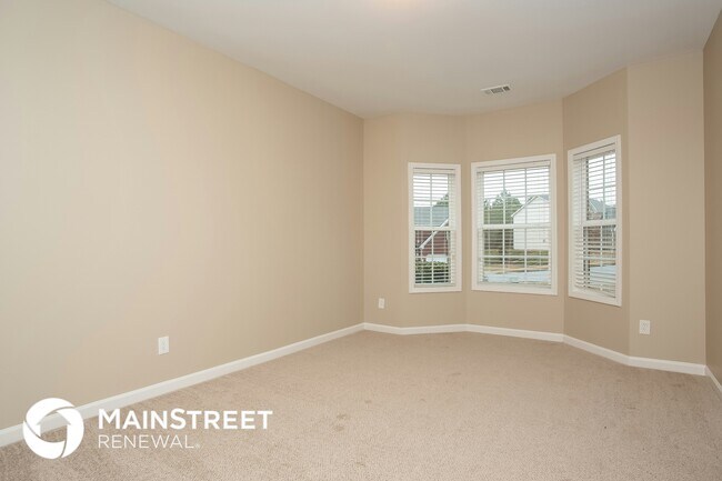 Photo - 6920 Talkeetna Ct SW