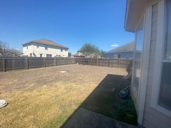 Photo - 2706 Westhampton Ct Unidad A