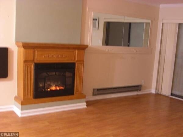 Photo - 925 30th Ave S