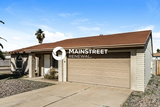 Photo - 3 Bedroom Pet-Friendly Home in Glendale, AZ with Main Street Renewal
