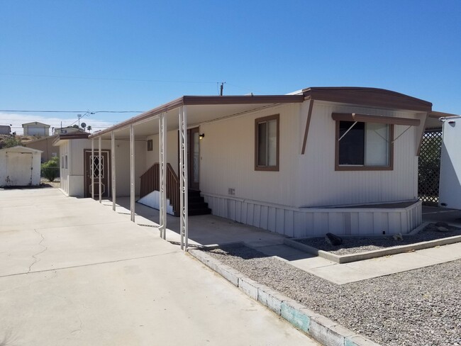 Newly Remodeled 2 Bedroom Mobile Home in B... - Newly Remodeled 2 Bedroom Mobile Home in B...