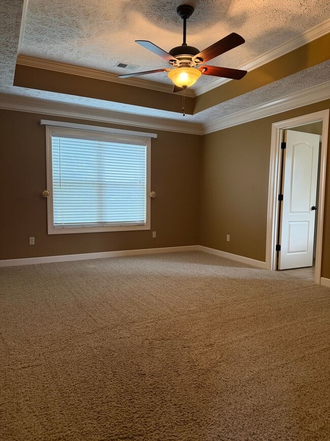 7 Roanoak Cove