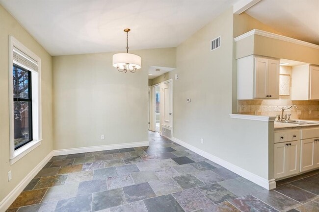 Photo - 7701 Grovedale Trail