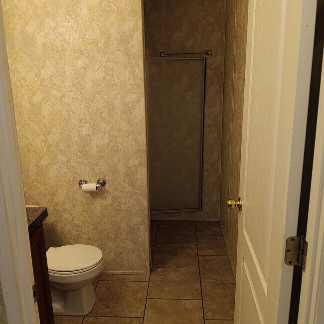 Photo - 715 7th Ave NE