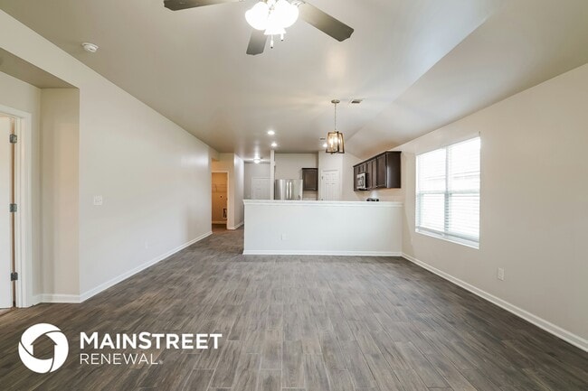 Photo - 328 Hidden Ct